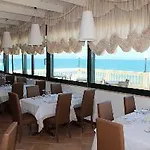 Brigantino Non Dista Porto Recanati