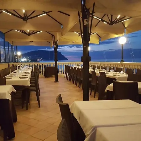 Brigantino Non Dista 3* Porto Recanati