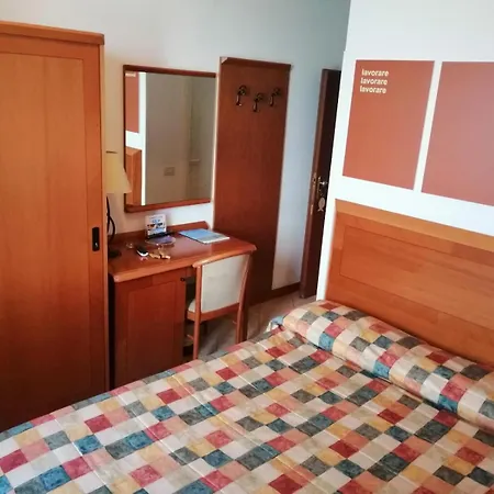 Brigantino Non Dista Porto Recanati