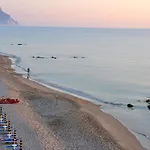 Brigantino Non Dista Hotel Porto Recanati