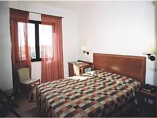 ホテル Brigantino Non Dista 3*