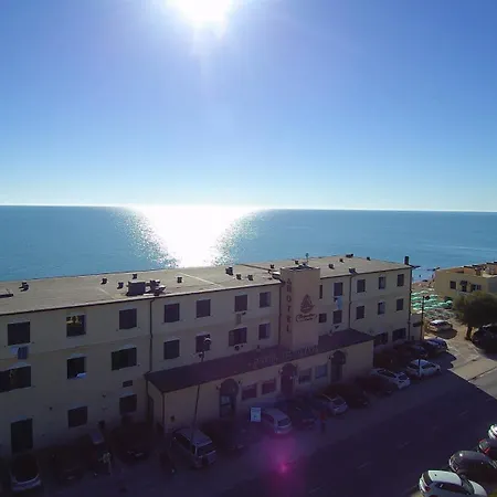 Otel Brigantino Non Dista