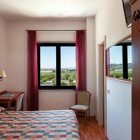 Brigantino Non Dista Hotel 3*