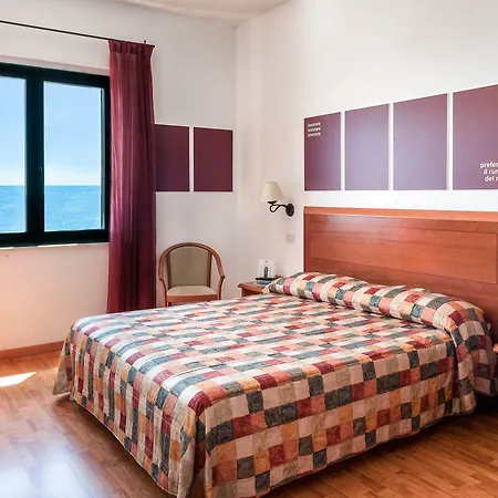 Brigantino Non Dista Hotel