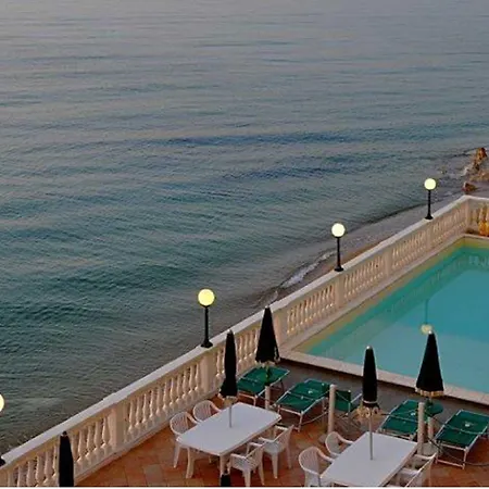 Brigantino Non Dista 3* Porto Recanati