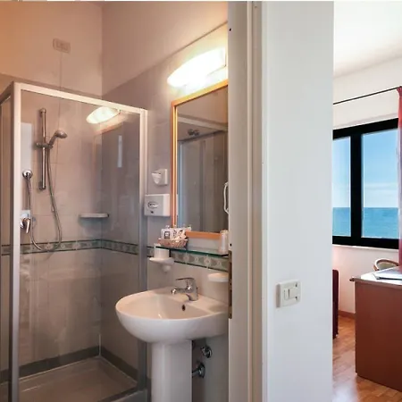 Hotel Brigantino Non Dista Porto Recanati
