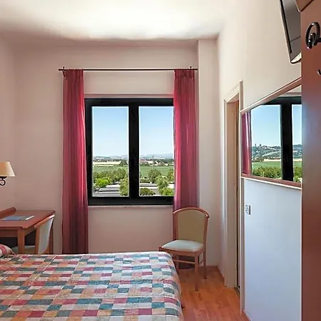 Brigantino Non Dista Hotel