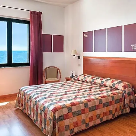 Brigantino Non Dista Hotel