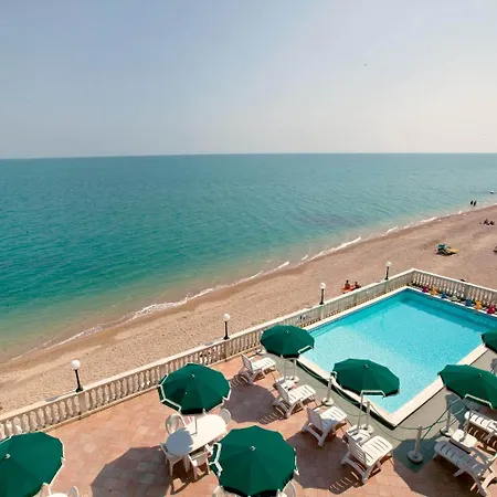 Brigantino Non Dista Otel Porto Recanati
