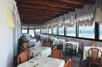 Brigantino Non Dista 3* Porto Recanati