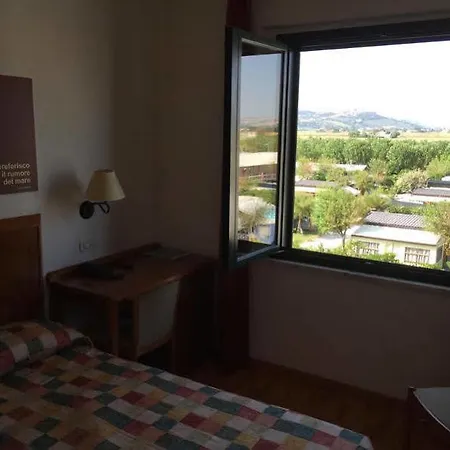 Hotell Brigantino Non Dista