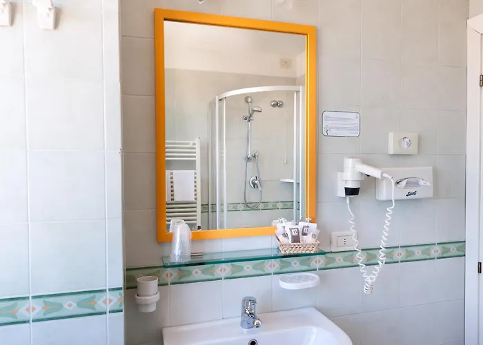 Hotel Brigantino Non Dista Porto Recanati