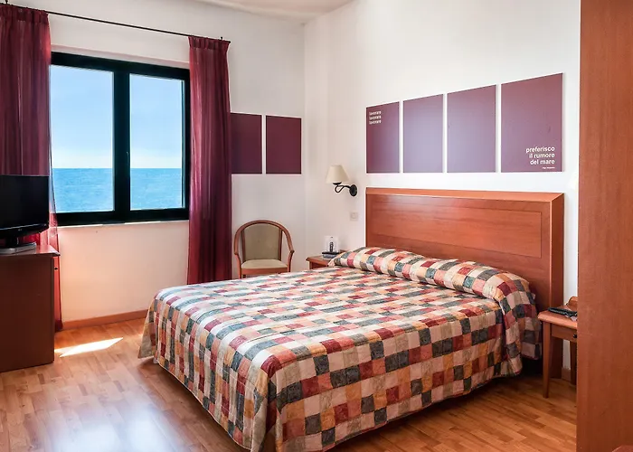 Brigantino Non Dista Hotel