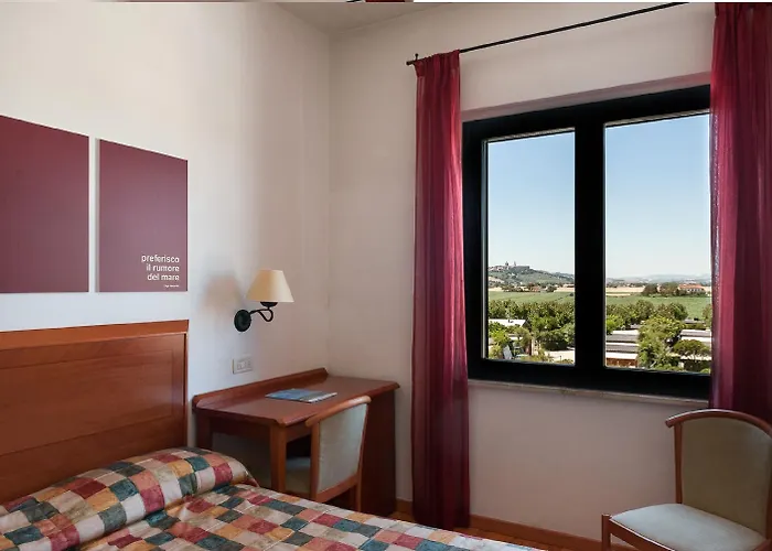 Brigantino Non Dista Hotel