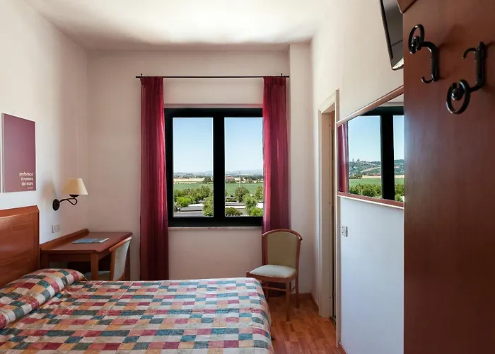 Brigantino Non Dista Porto Recanati