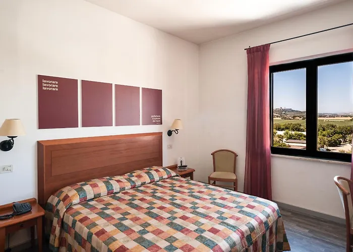 Brigantino Non Dista Hotel